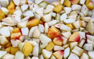 【回收果渣赚钱吗？】0.02-0.03元一斤，转手一年能挣30万！说个有前景的回收类项目~-6G标准网